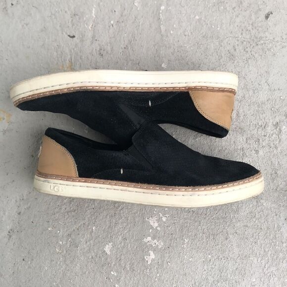 Ugg Slip ons - Picture 3 of 8